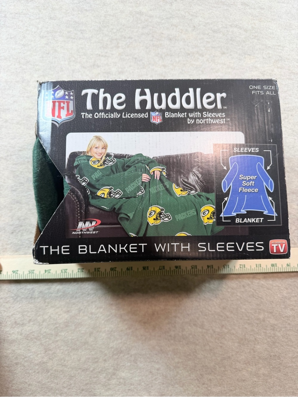 Green Bay Packers NFL Huddler Blanket With Sleeves Northwest New Unused